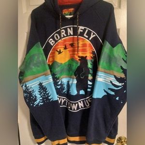 Pre-owned, good condition, Born Fly men's pullover hoodie w/ 2 front pockets